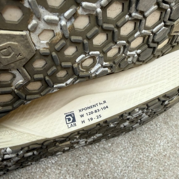 Deckers X Lab M X-SCAPE NBK LOW 1118798 shoes Men's size 10 - Picture 9 of 12